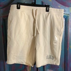 Gap men’s athletic shorts